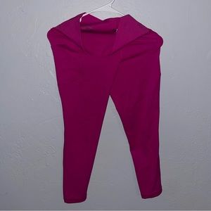 Athleta Stash Pocket II 7/8 Tight
